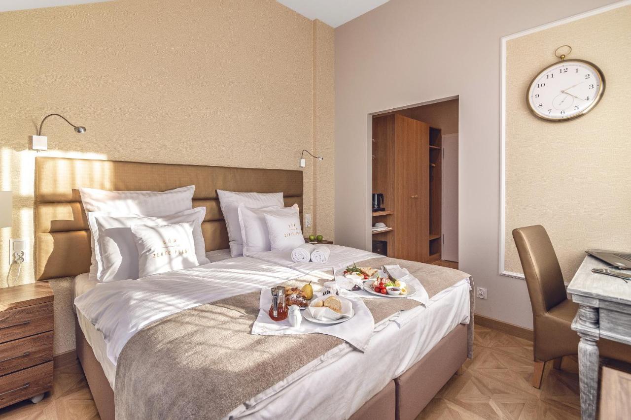 Dom Zlote Pola Bed & Breakfast Gdansk Exterior photo